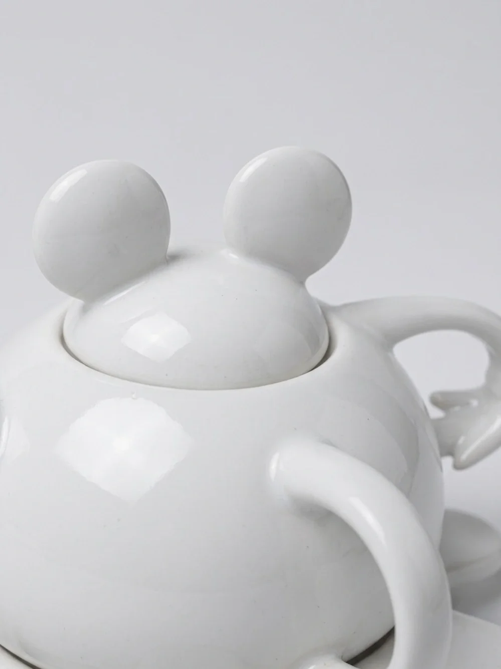 Mickey Mouse Disney White Ceramic Tea for One Set Minimalist Kitchenware